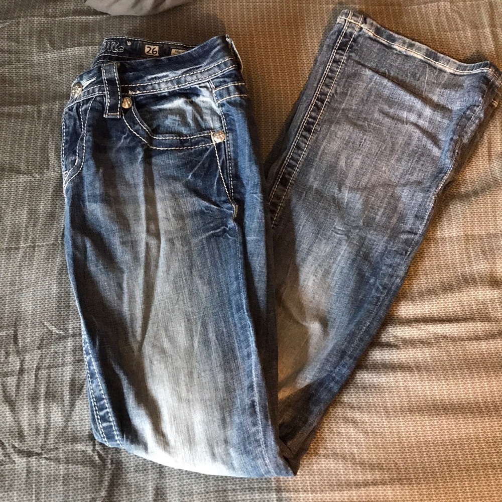 NEW Miss Me Boot Cut Jeans - Picture 4 of 5